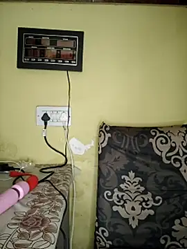 vanika2000 live