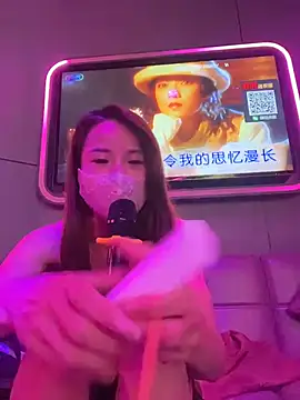 kiss_loo live