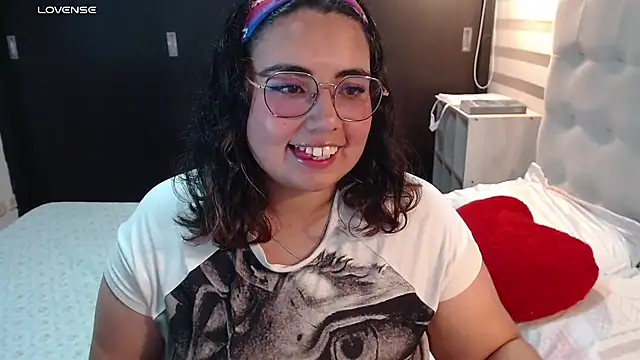 yini_angel live
