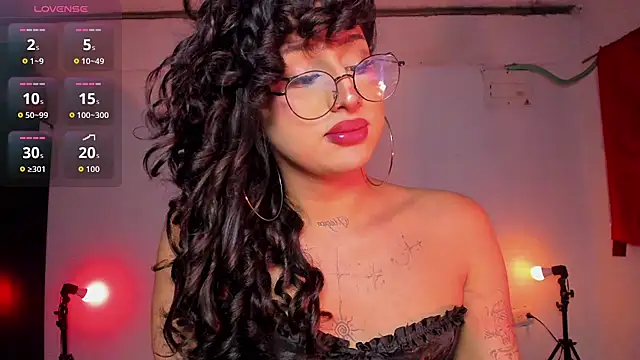 Heka_Prudence live