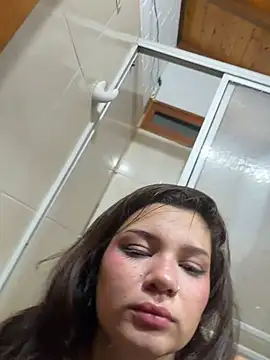Starly_Vega live