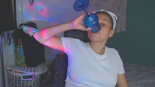 shayna_cute live