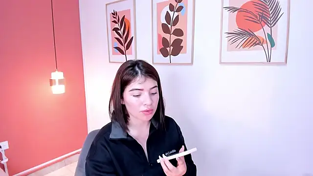 Zamira_Taylor live
