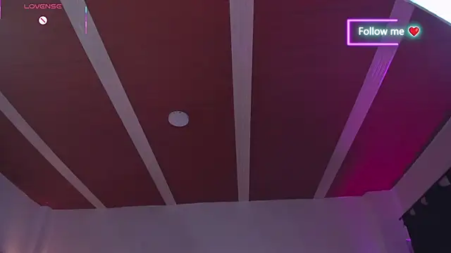 lunaarose live