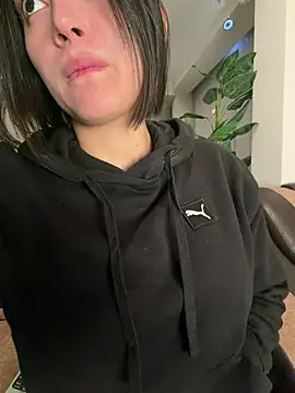 SeleneHale live