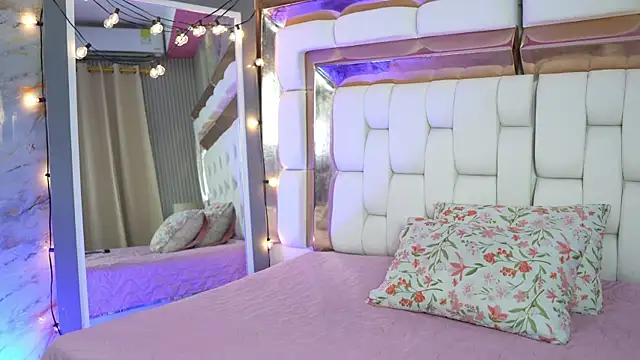 kinkylittlegirll live