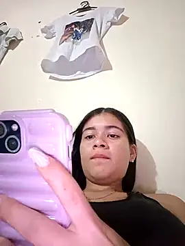 Kloe_1223 live