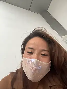 kiss_loo live