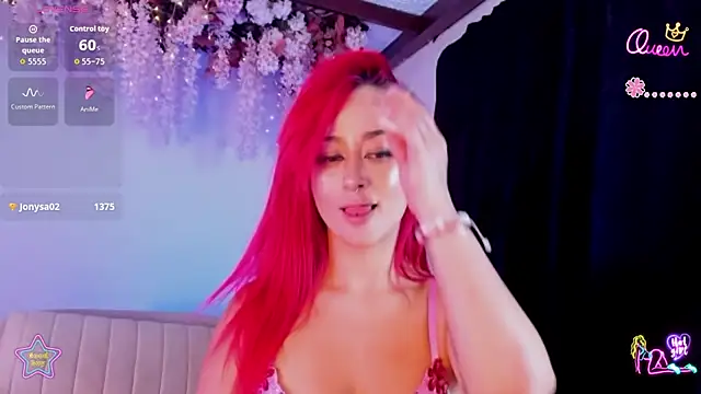Mia-Bloom live