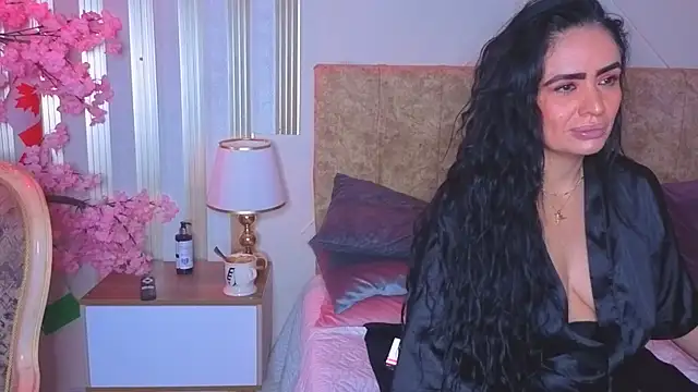 angelinarouse_ live