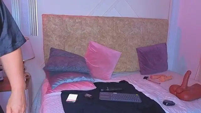 angelinarouse_ live