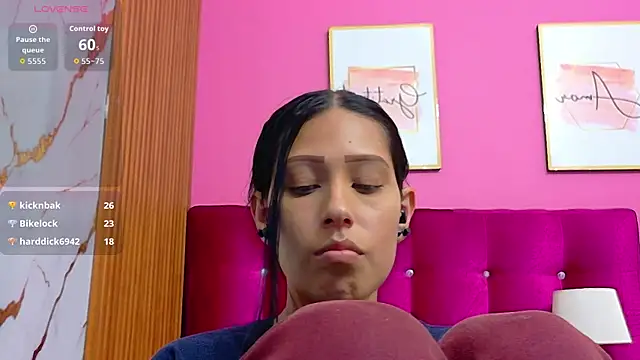 yourcuteneighbourr live