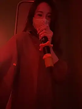 kiss_loo live