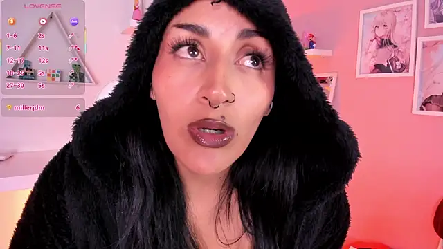 Valkiria_ponce live