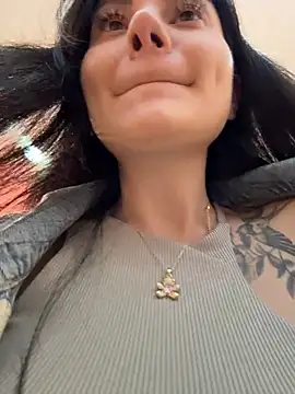 Wet__Bunny live