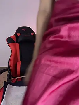 curvy_erotic1 live