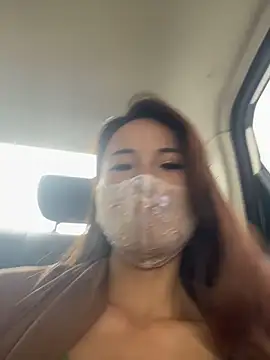 kiss_loo live