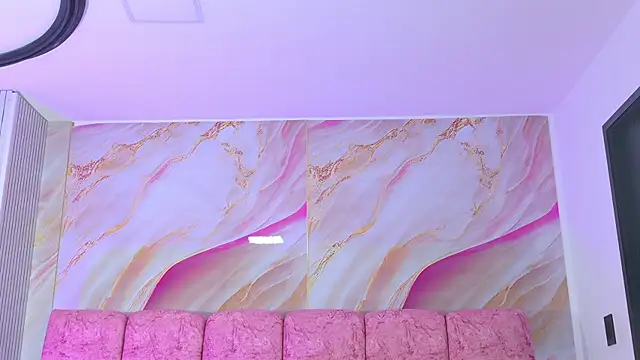 emmacurvy live