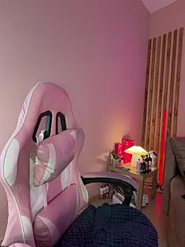 MadeleineSanez live