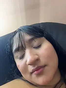 FoxySkye profile