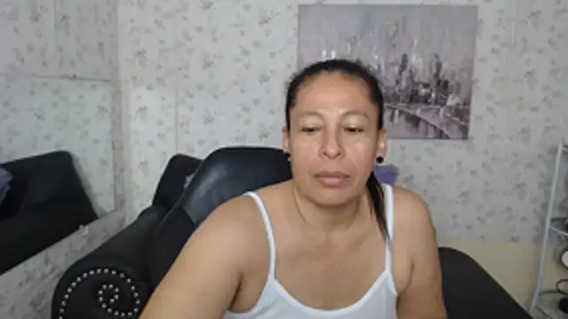 mature_martina live