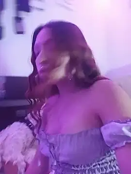 Emma_Evanns_ live
