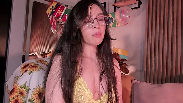 Eva_Macalliter live