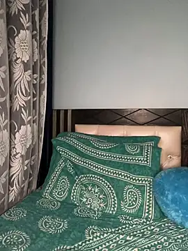 Cute_Marina live