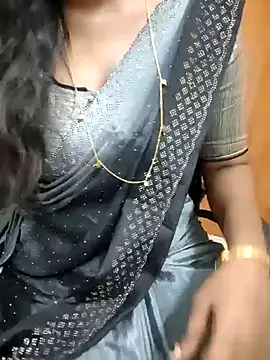 Tamilmallu-duskygirl03 live