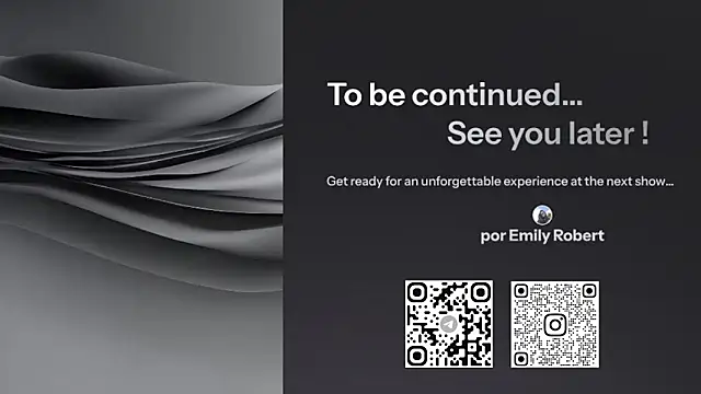 Emmi_Roberts live