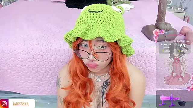 SafiroAgataaa live