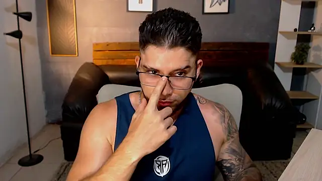 Mike_montoya01 live