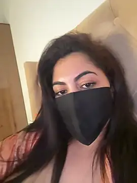 Hot-Sarah-arab live