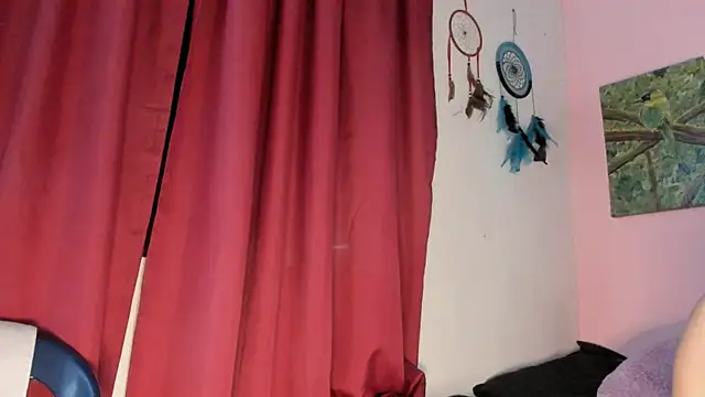 Maddy_Jhonsson live