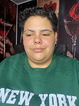 Hailey_Curvy live