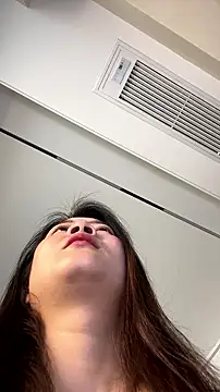 mo-mo-69 live