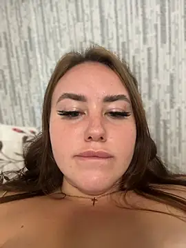 KiraSunshine live