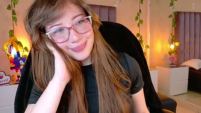 Dahlia_Rousse live