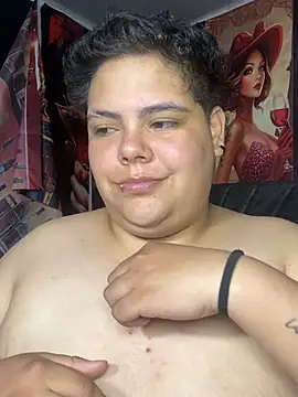Hailey_Curvy live
