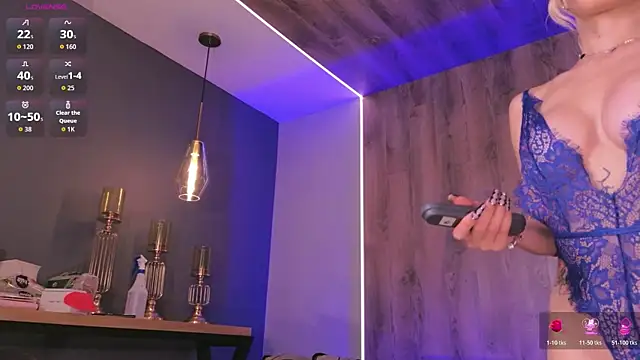 HannaConnor_ live
