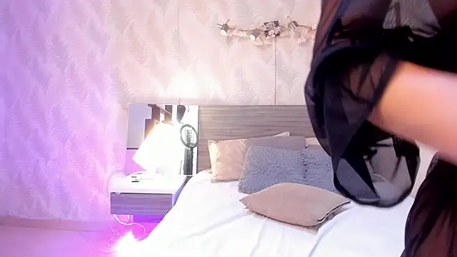 Isisjames live
