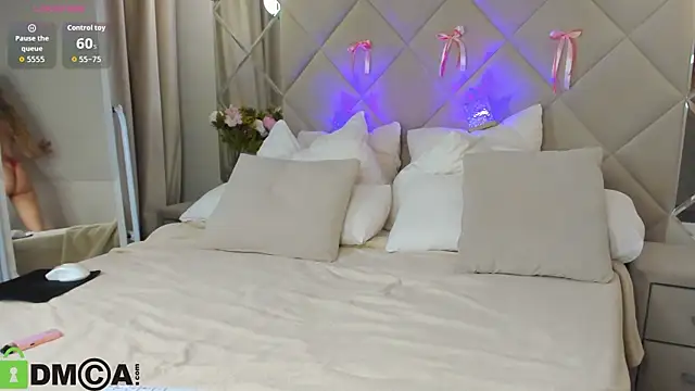 Anneta_Hart live