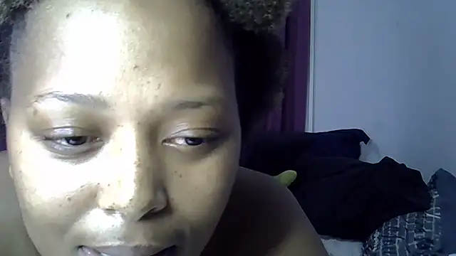 CurvySnowflakes live
