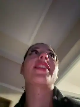 RedAssHottie live