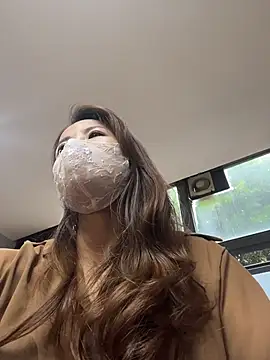 kiss_loo live