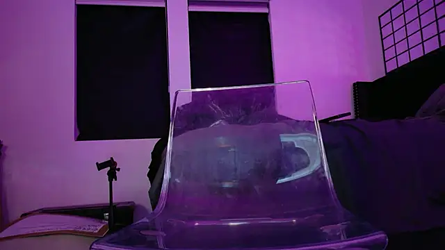 Midnightrose11 live