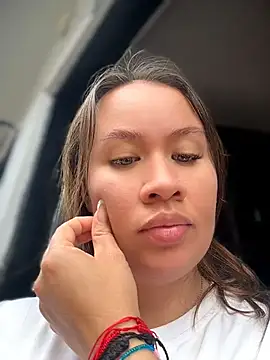 Emiily_lee live