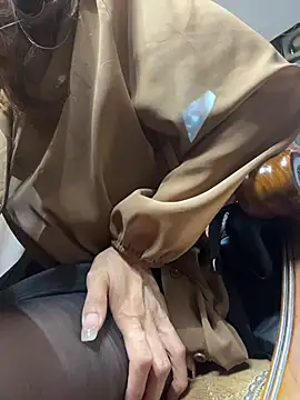 kiss_loo live