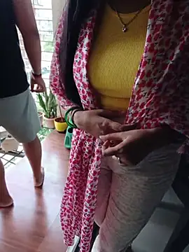 Queenlipx live