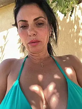 KimKelly13 live